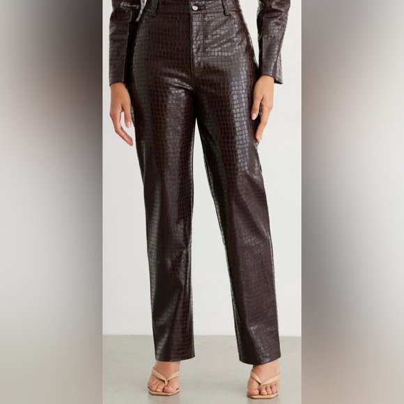 NWT Dynamite Brown Crocodile Faux Leather Pants - Picture 1 of 4
